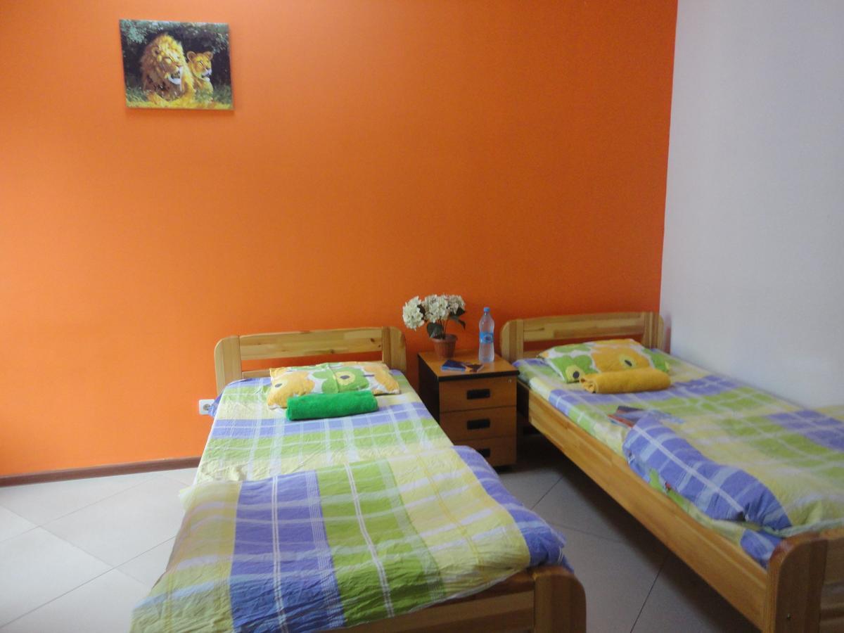 Amigo Hostel Almaty Eksteriør billede