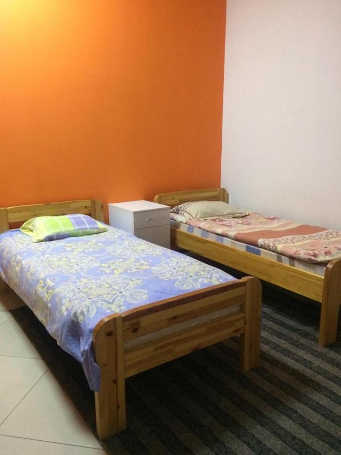 Amigo Hostel Almaty Eksteriør billede